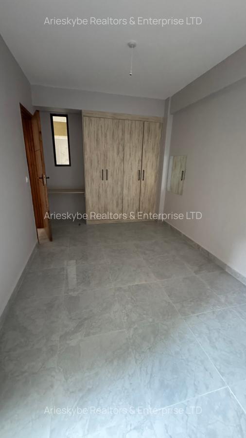 Serviced 1 Bed Apartment with En Suite in Westlands Area - 4