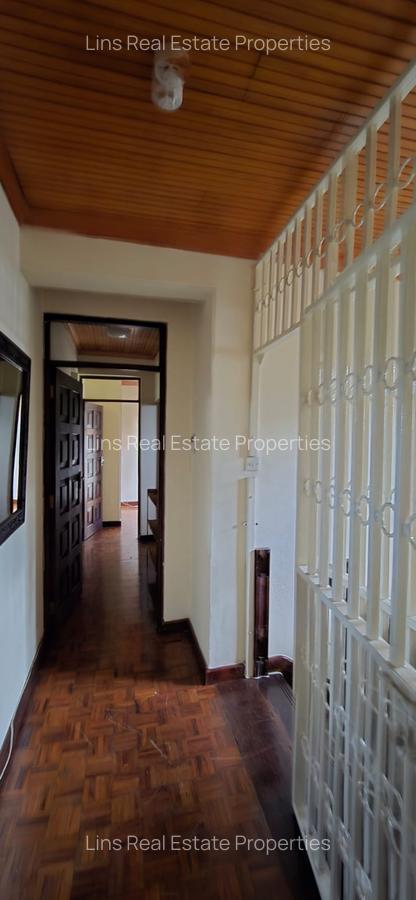 4 Bed House with En Suite in Nyari - 18