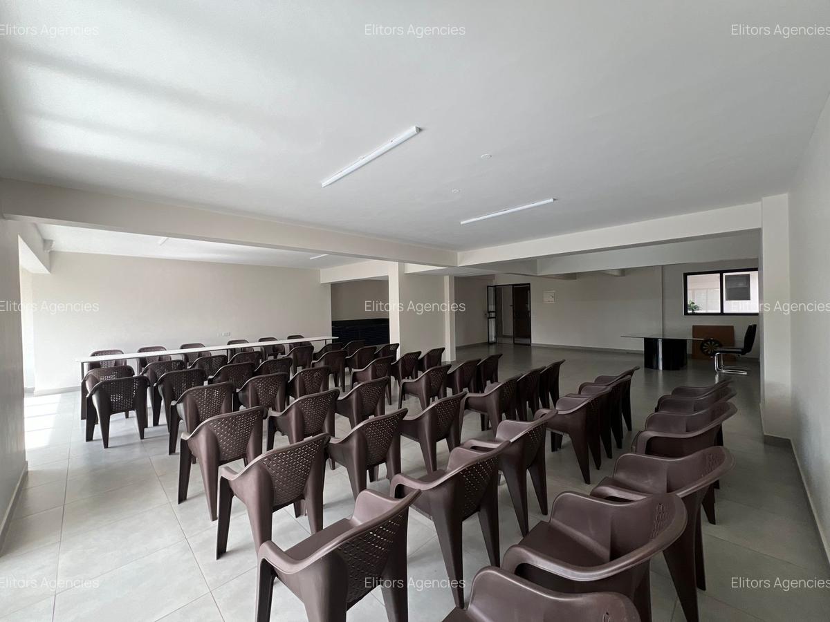 3 Bed Apartment with En Suite at Parklands Road - 19