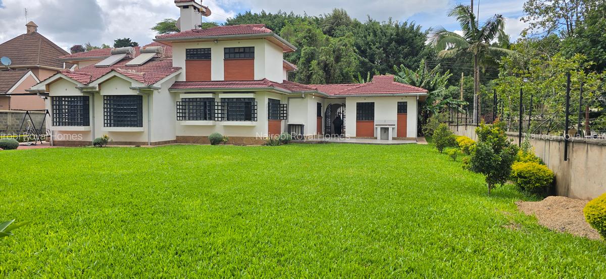 4 Bed Townhouse with En Suite at Lavington Road - 1