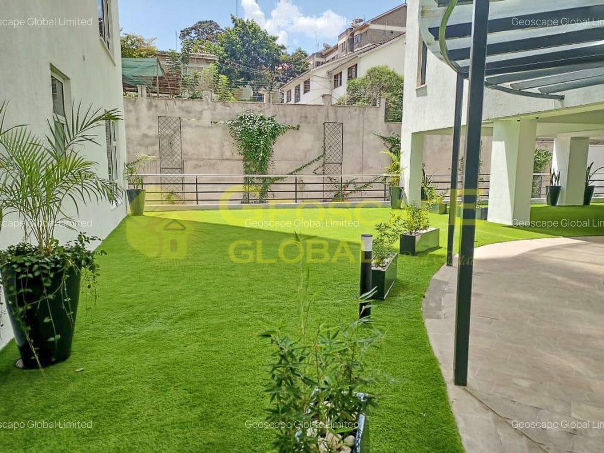 2 Bed Apartment with En Suite in Westlands Area - 8