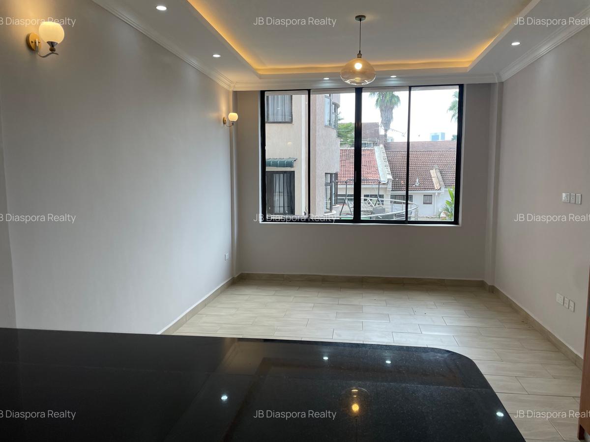 2 Bed Apartment with Gym at Lantana Road - 4