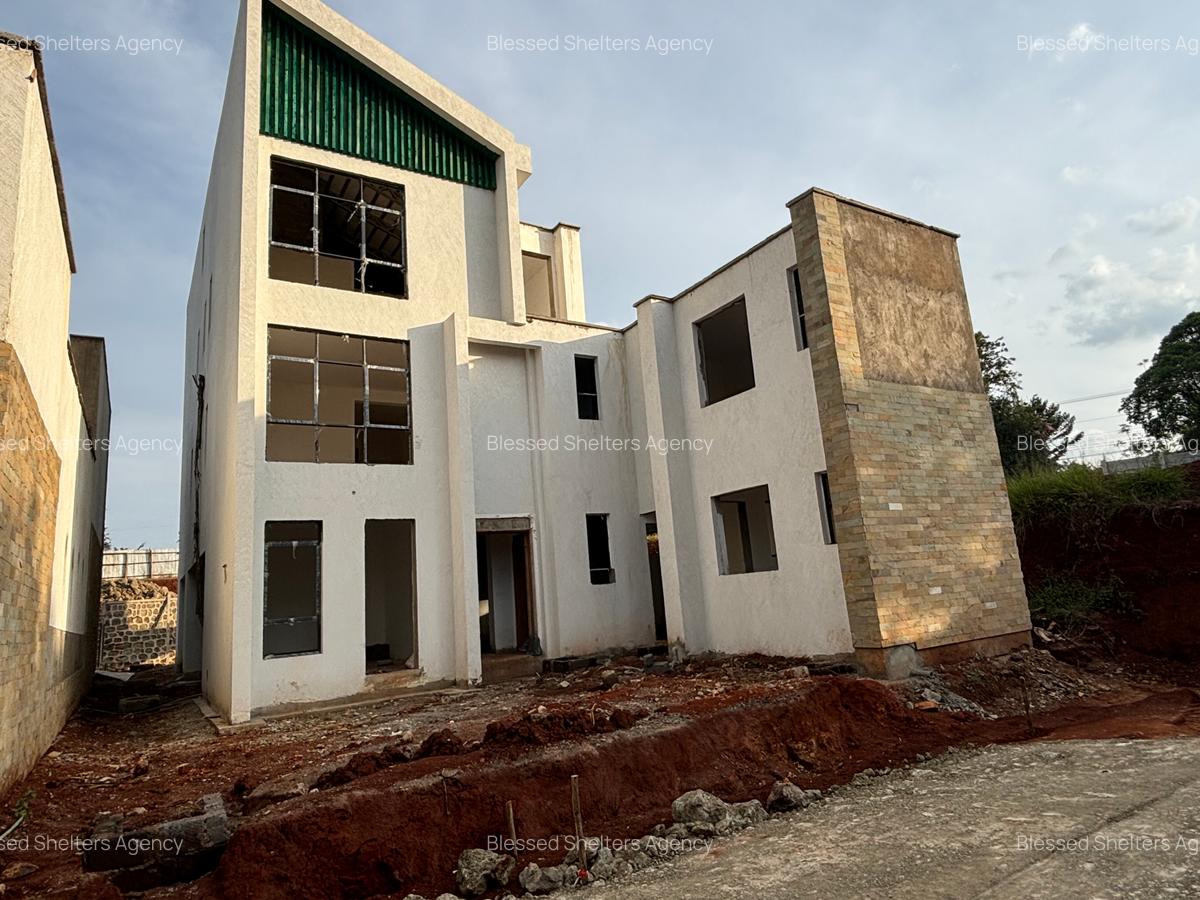 4 Bed Villa with En Suite in Kiambu Road - 10