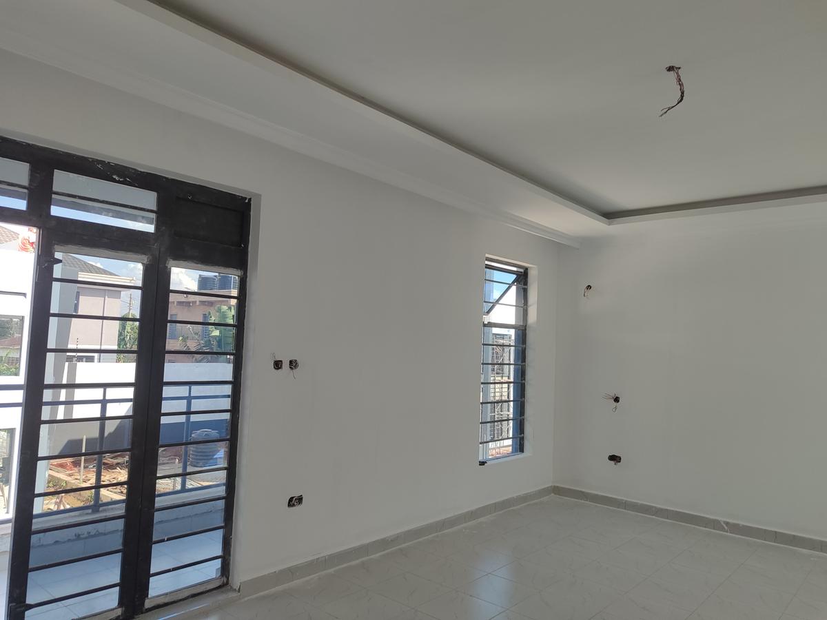 4 Bed Townhouse with En Suite in Ruiru - 4