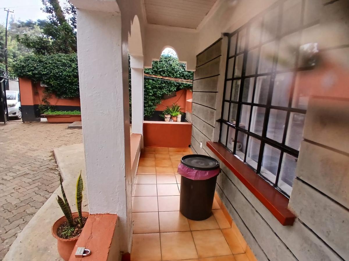 2 Bed House with En Suite in Runda - 12