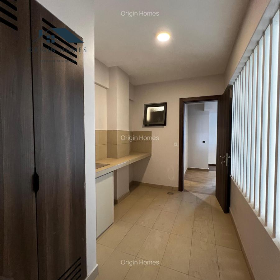 3 Bed Apartment with En Suite at Westlands - 6