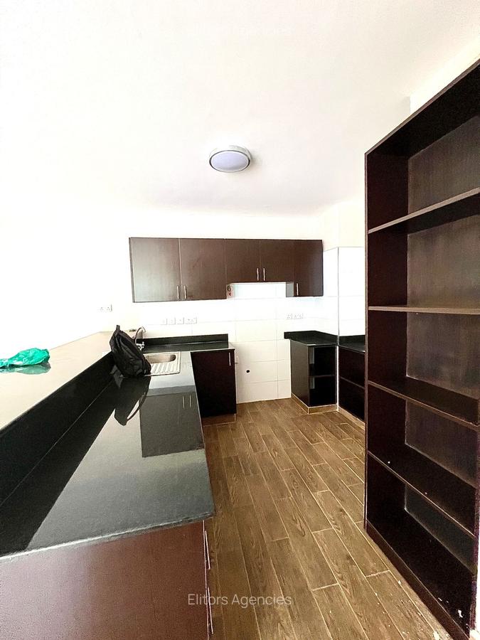 3 Bed Apartment with En Suite at Kirawa Road - 5