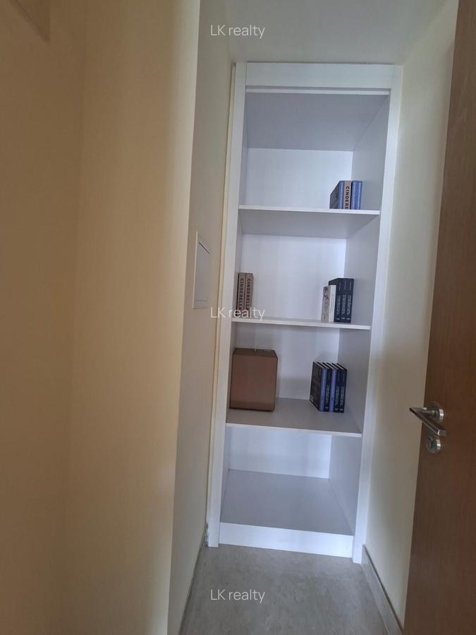 Serviced 1 Bed Apartment with En Suite at Westlands Road - 8