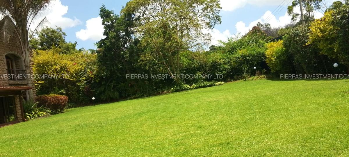 5 Bed Townhouse with En Suite in Karen - 15