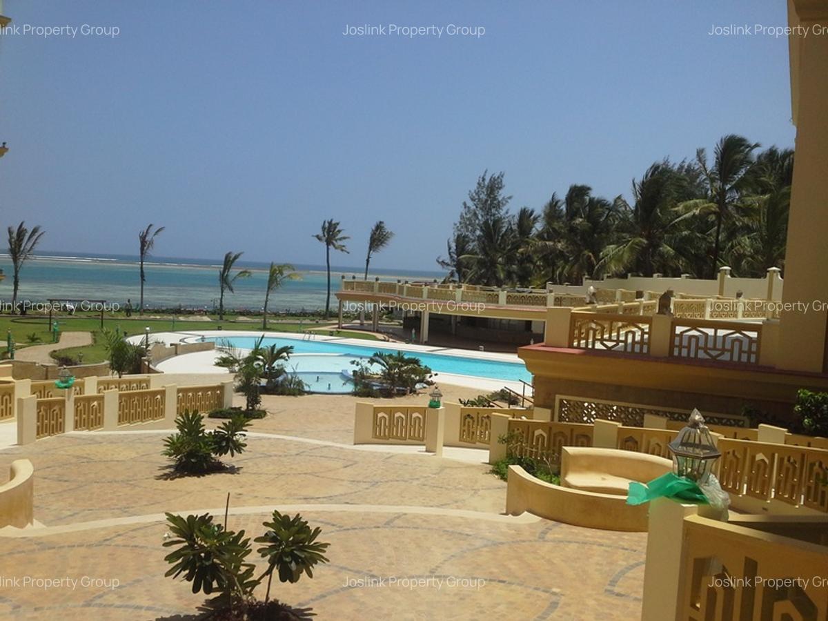 4 Bed Apartment with En Suite in Nyali Area - 3