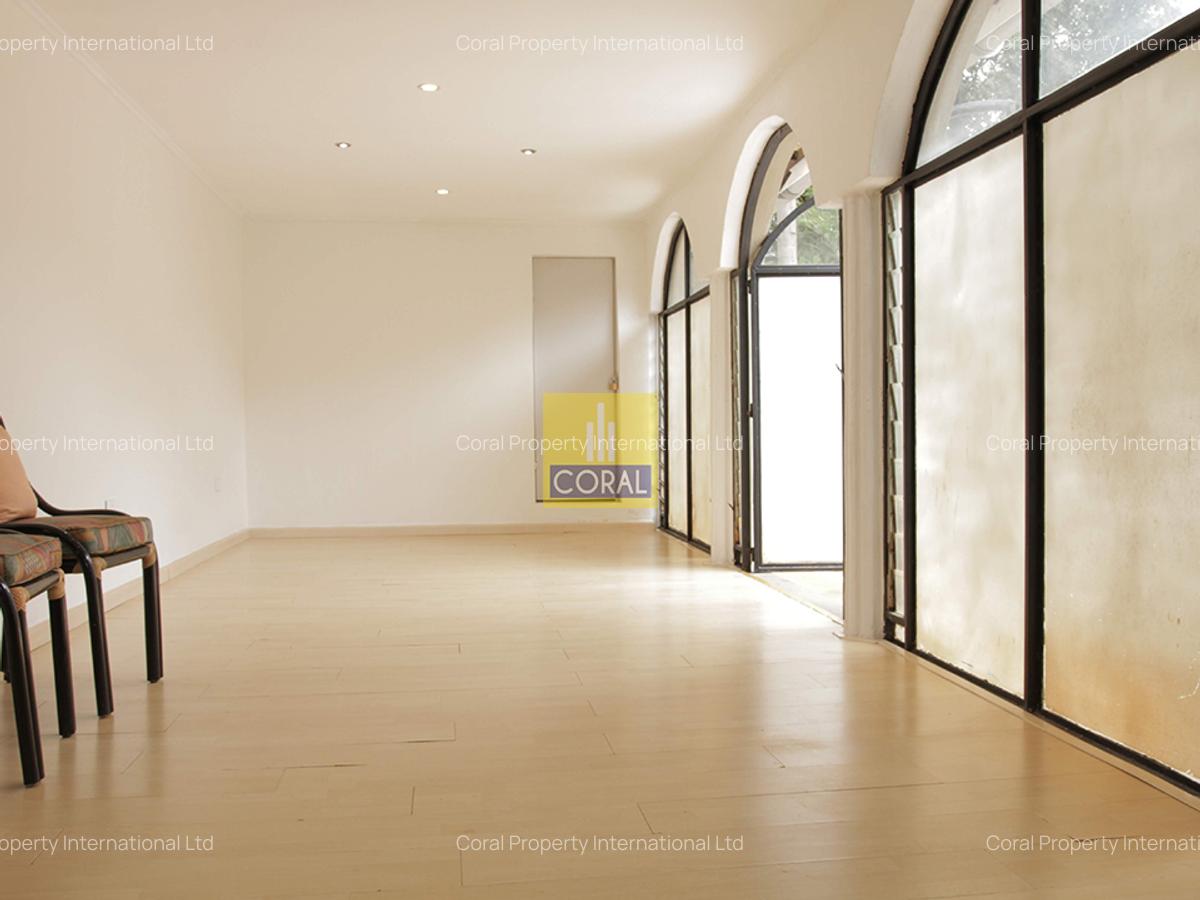 5 Bed House in Gigiri - 10