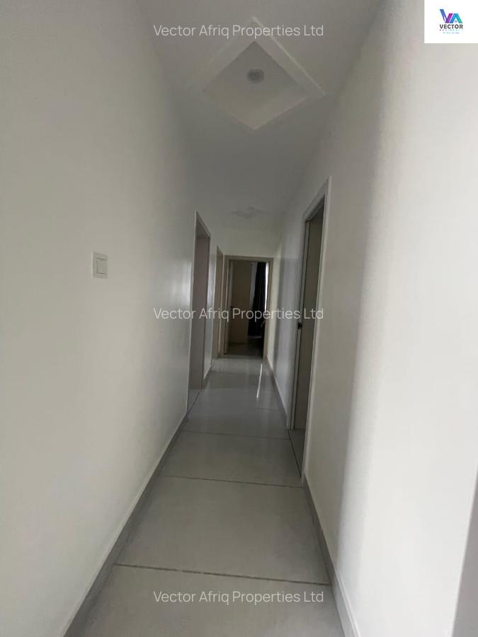 2 Bed Apartment with En Suite in Syokimau - 6