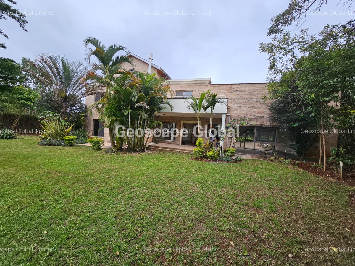 5 Bed House with En Suite in Kitisuru - 1