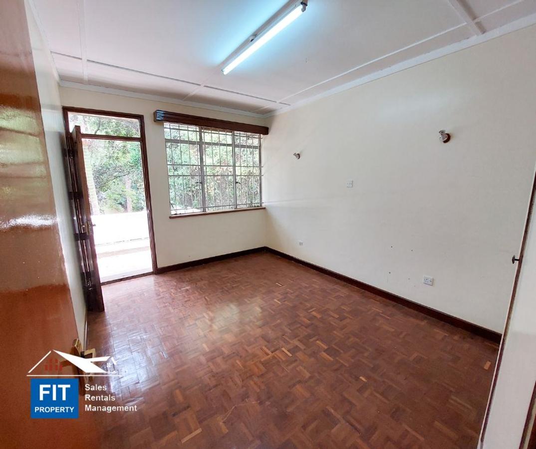 4 Bed Townhouse with En Suite at Kileleshwa - 12