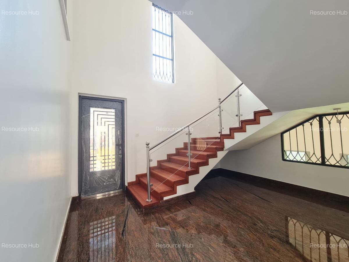 5 Bed House with En Suite at Loresho - 8