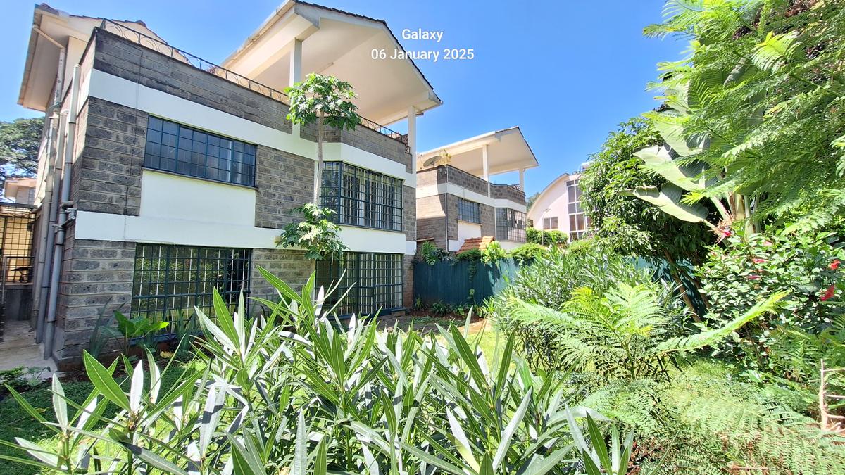 5 Bed Townhouse with En Suite at Shanzu Road - 2