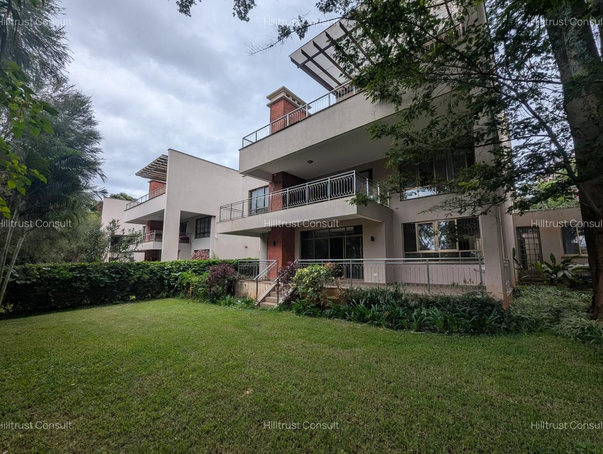 5 Bed Townhouse with En Suite in Lavington - 1