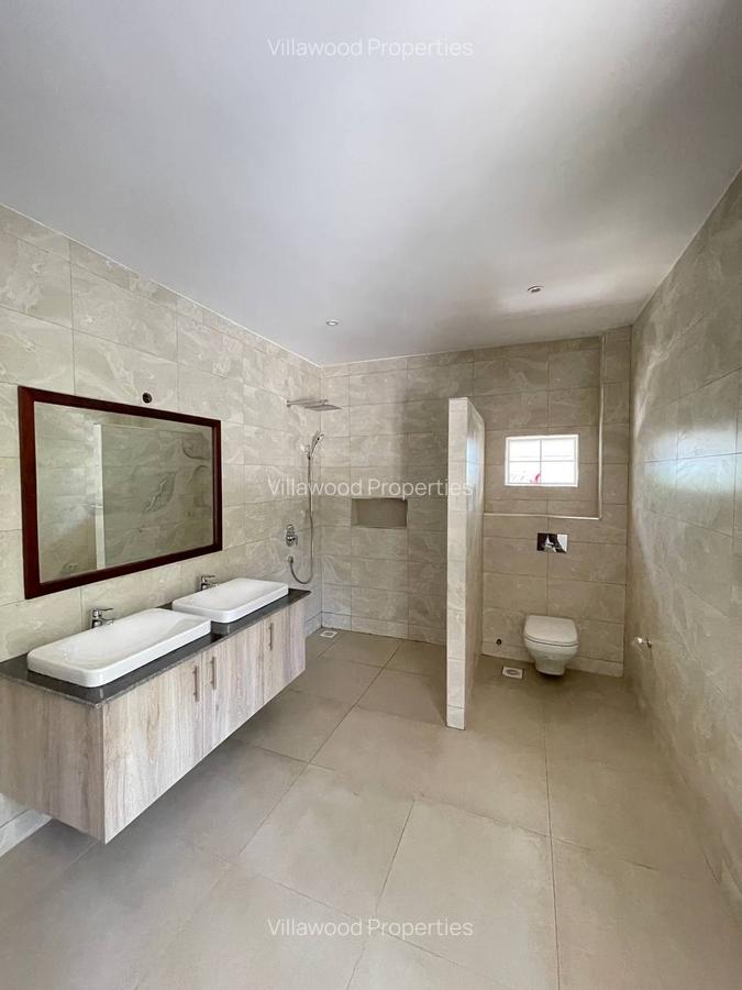 4 Bed Villa with En Suite in Muthaiga - 6