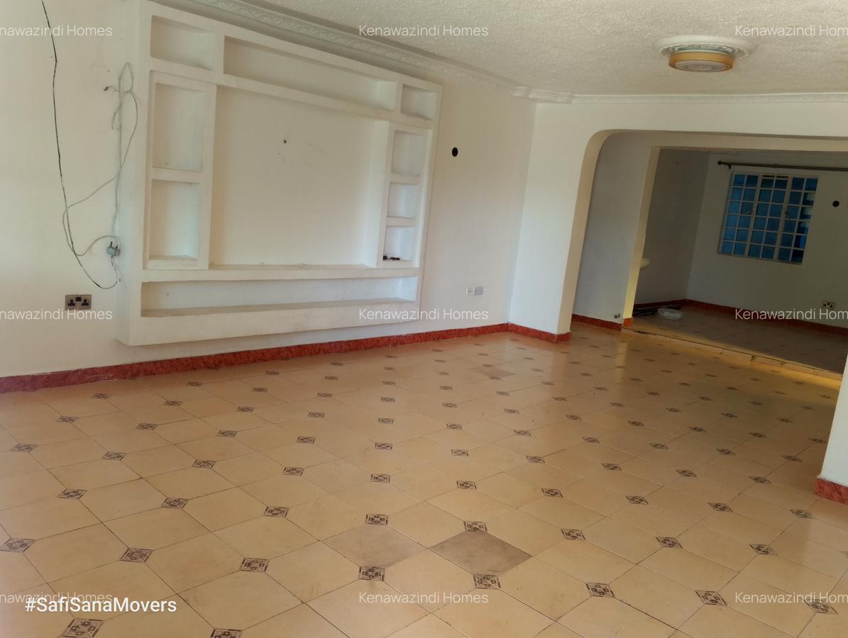 5 Bed House with En Suite at Syokimau - 11