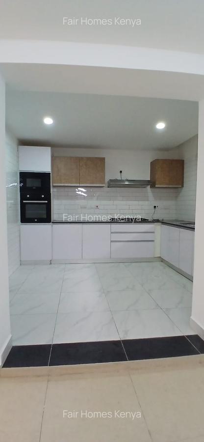 4 Bed Apartment with En Suite at Hatheru Road - 9
