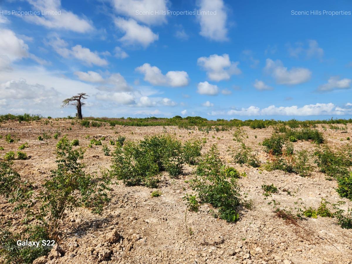0.045 ha Land at Causuarina Road - 2