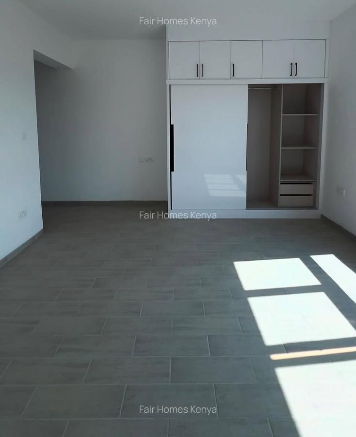 2 Bed Apartment with En Suite at Valley Arcade - 5