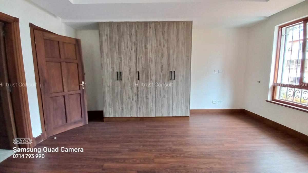 5 Bed Townhouse with En Suite at Shanzu Road - 10