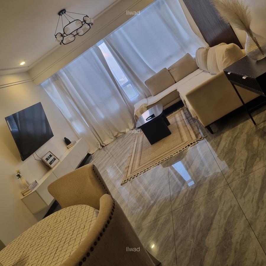 Serviced 3 Bed Apartment with En Suite at Wood Avenue - 5