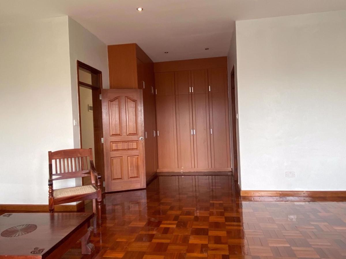 3 Bed Apartment with Gym in Kileleshwa - 3