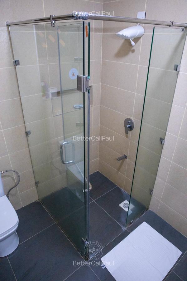 Serviced 2 Bed Apartment with En Suite at Kitale Lane - 8