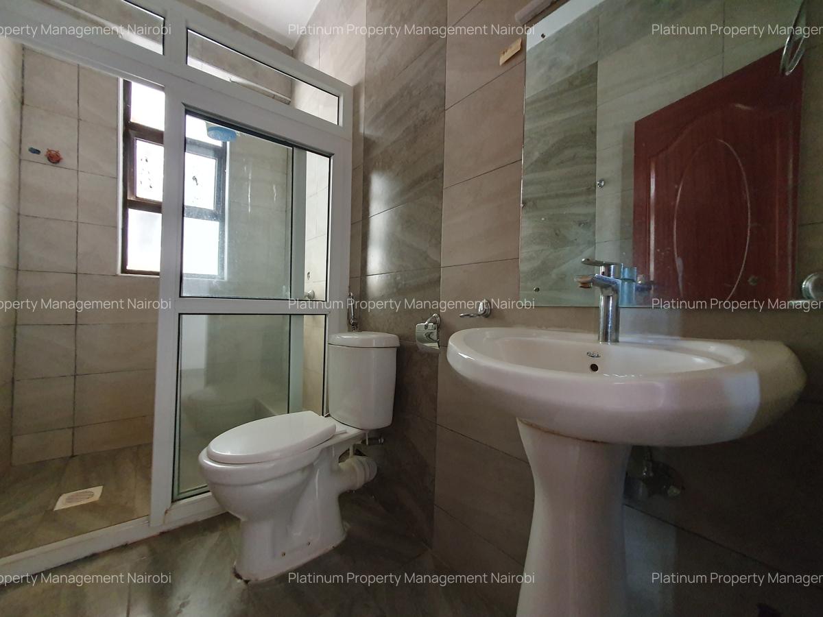 3 Bed Apartment with En Suite in Parklands - 13