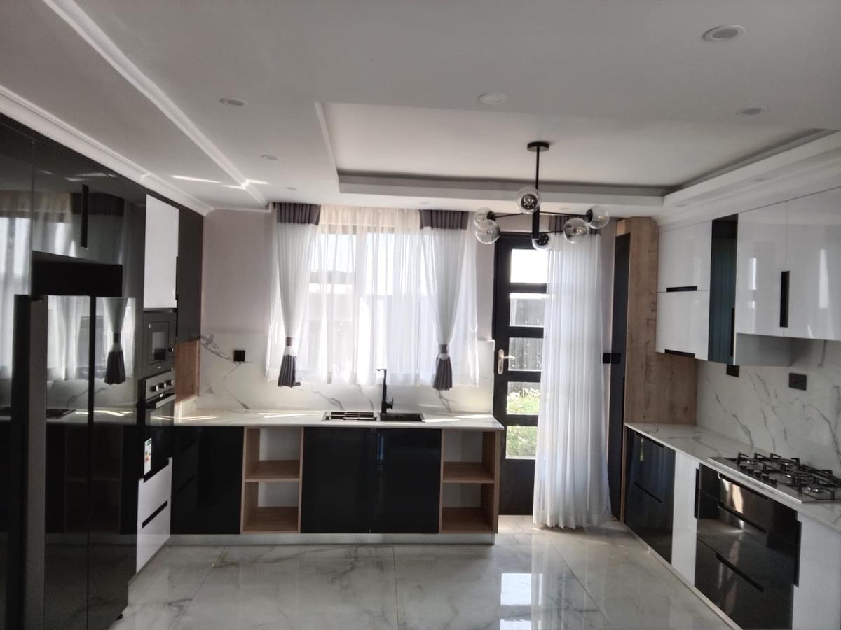 4 Bed Villa with Garden in Athi River - 8