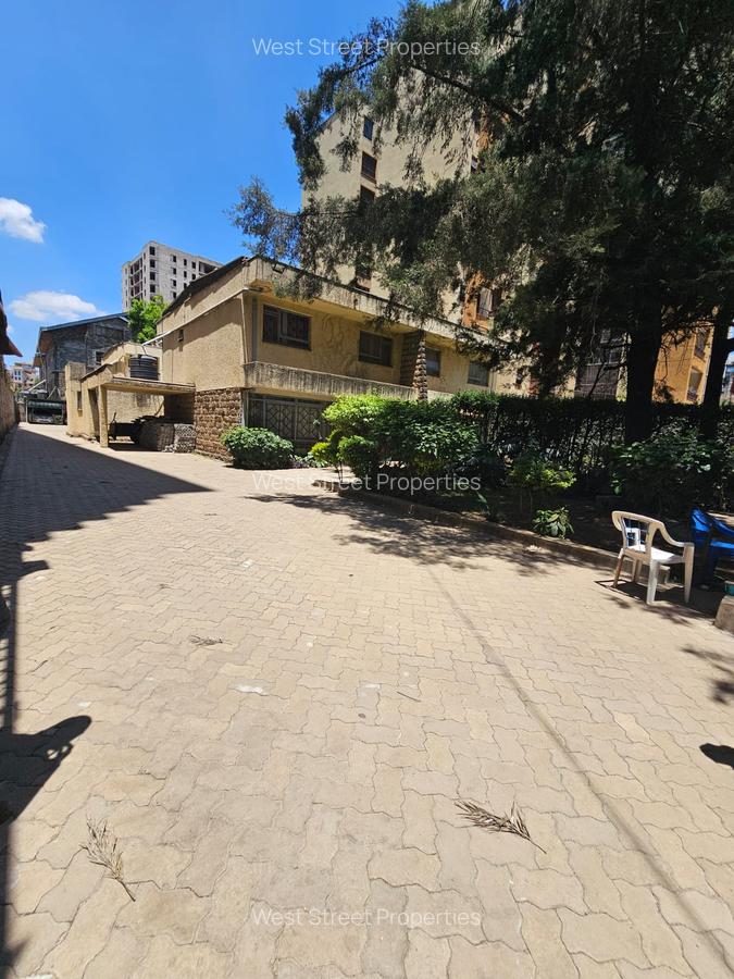 Land at Taya Center - 3