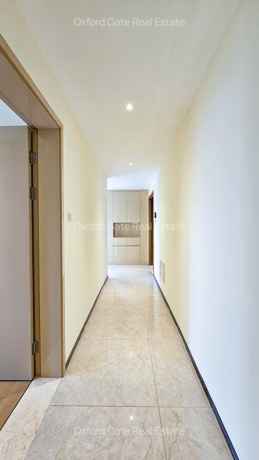 1 Bed Apartment with En Suite at Westlands Road - 5