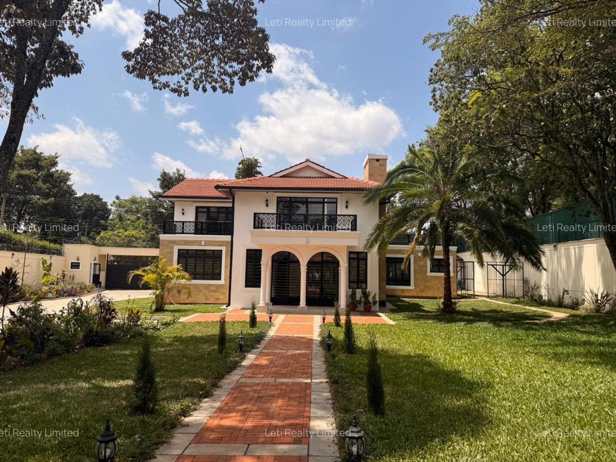 6 Bed House with En Suite in Runda - 1