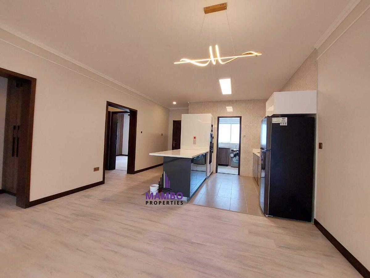 2 Bed Apartment with En Suite at Riverside Drive - 6