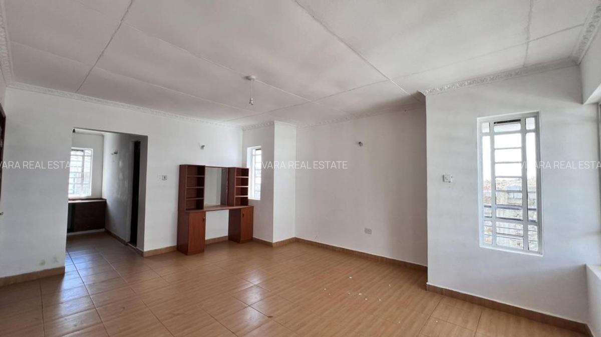 4 Bed Villa with En Suite in Ngong Road - 1