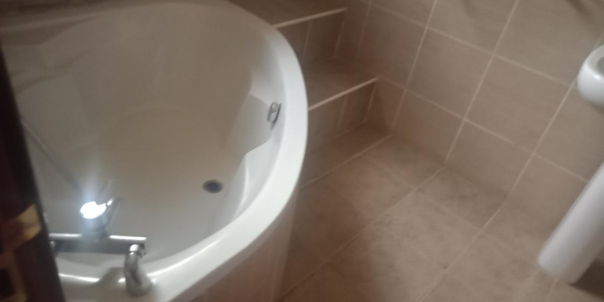 4 Bed Apartment with En Suite in Westlands Area - 12
