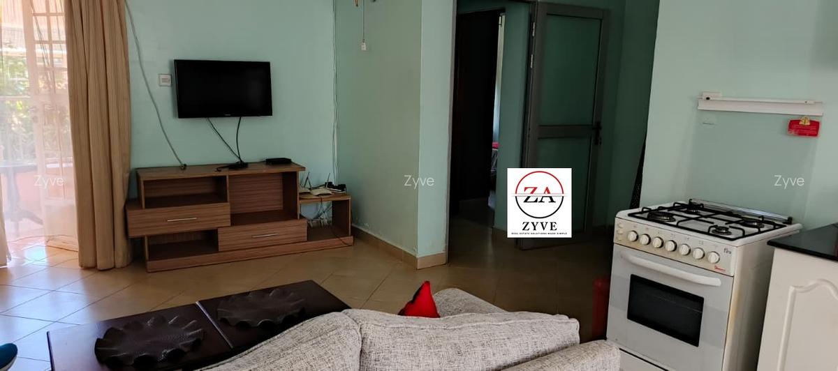 Serviced 2 Bed Apartment with En Suite at Runda - 7