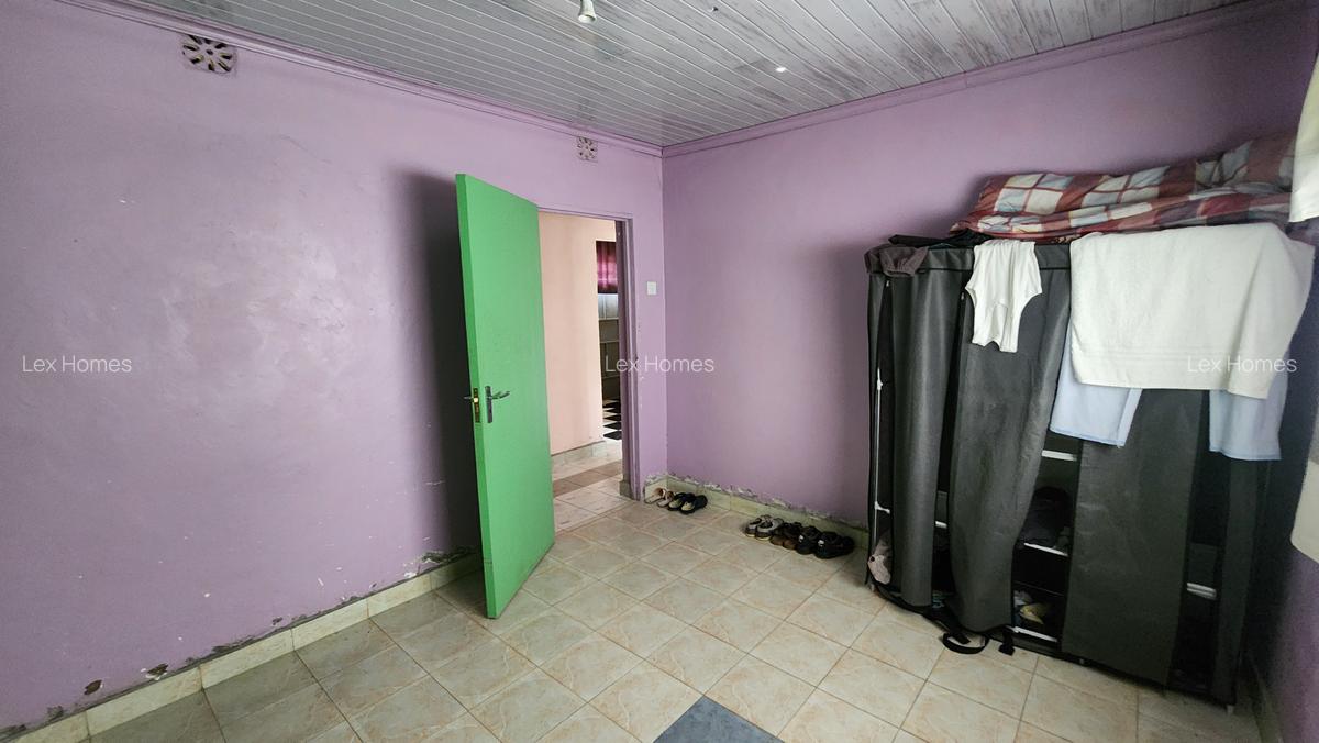 3 Bed House with En Suite at Rangau - 10