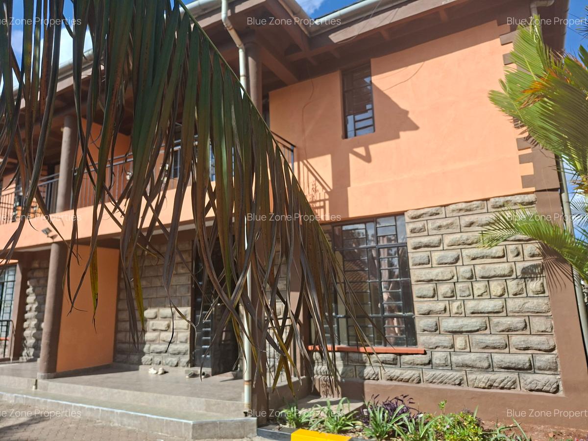 4 Bed Townhouse with En Suite at Off Mimosa Rd - 2