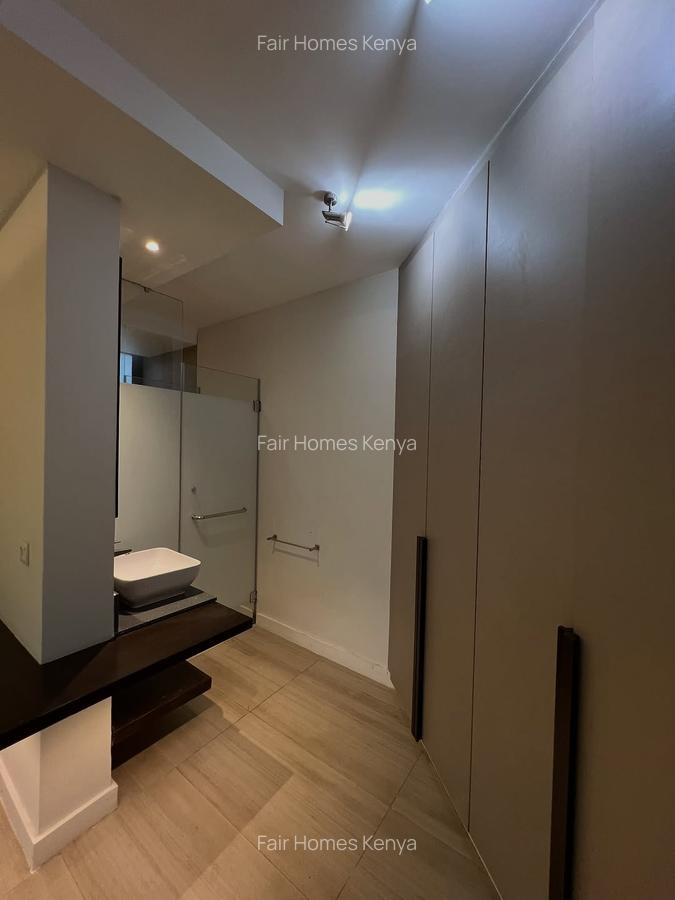 4 Bed Townhouse with En Suite at Chalbi Drive - 5