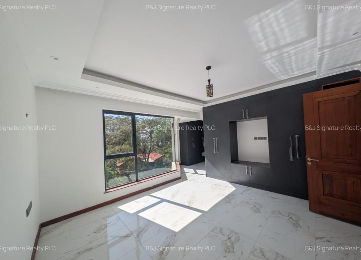 3 Bed Apartment with En Suite in Kileleshwa - 11