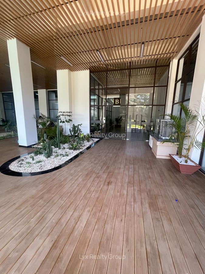 2 Bed Apartment with En Suite in Riverside - 19