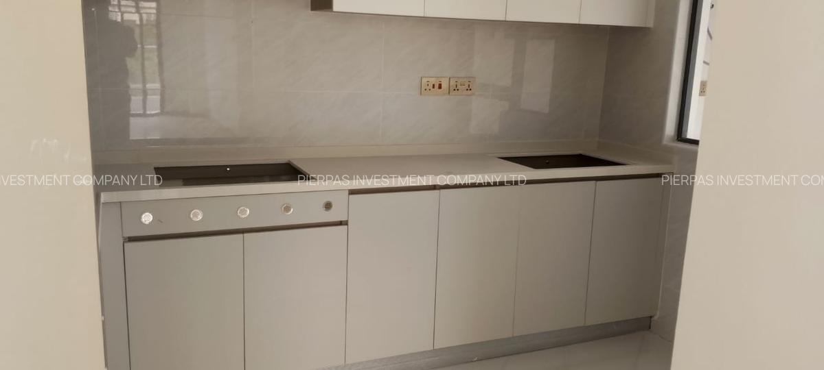 Serviced 3 Bed Apartment with En Suite in Kileleshwa - 1