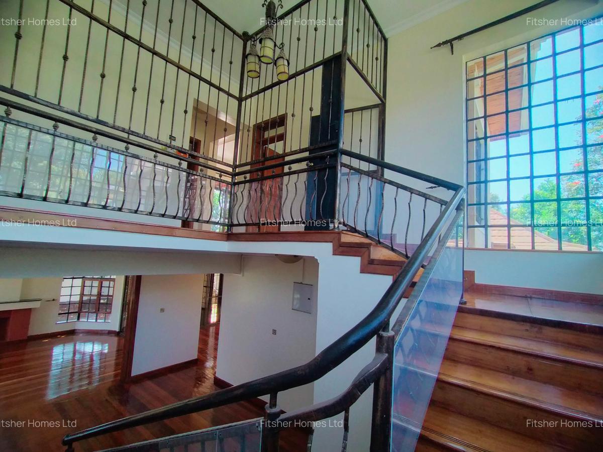 4 Bed House with En Suite in Karura - 12