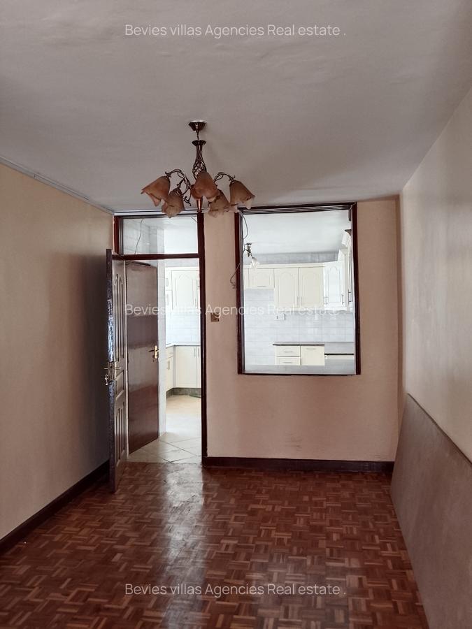 5 Bed Townhouse with En Suite at Westlands - 4