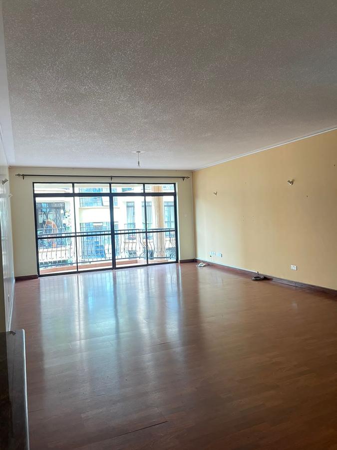 3 Bed Apartment with En Suite in Westlands Area - 13