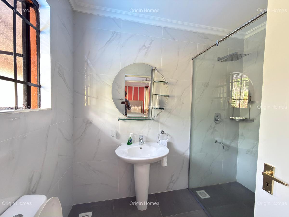 4 Bed House with En Suite at Old Kitisuru - 11