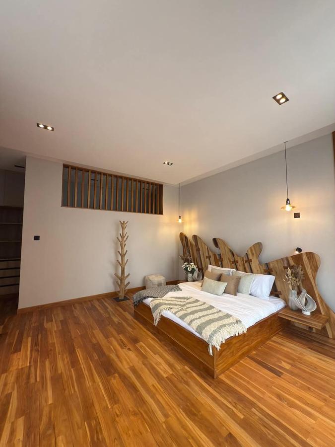 4 Bed Townhouse with En Suite at Loresho - 5